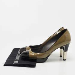 Pre Owned Chanel Olive Green/Black Patent Leather CC Platform Pumps Size 39.5