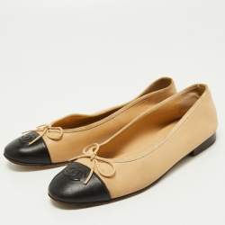 Pre Owned Chanel Beige/Black Leather CC Cap Toe Bow Ballet Flats Size 38