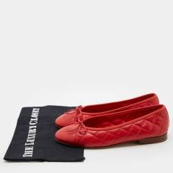 Chanel Red Quilted Leather CC Bow Cap Toe Ballet Flats Size 37