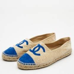 Chanel Beige/Blue Suede Faux Pearl Embellished CC Espadrille Flats Size 39