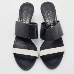 Chanel Black/White Leather Open Toe Slide Sandals Size 39.5