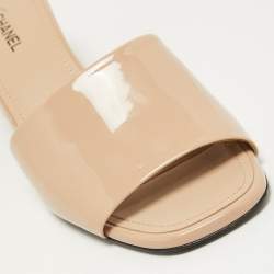 Chanel Beige Patent Leather Block Heel Slide Sandals Size 39