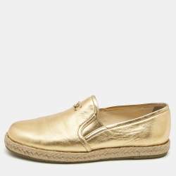 Pre Owned Chanel Metallic Gold Leather CC Slip On Espadrilles Flats Size 35.5