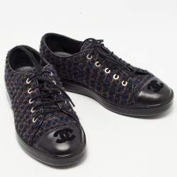 Chanel Blue/Black Tweed and Leather Cap Toe CC Low Top Sneakers Size 37.5