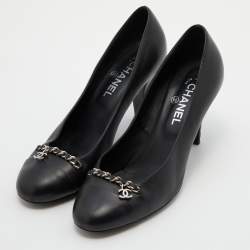 Chanel Black Leather CC Chain Link Cap Toe Pumps Size 41
