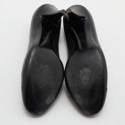 Chanel Black Leather CC Chain Link Cap Toe Pumps Size 41