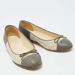 Pre Owned Chanel Grey/Beige Leather and Canvas CC Bow Ballet Flats Size 36