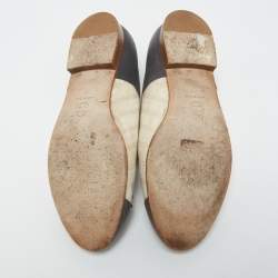 Pre Owned Chanel Grey/Beige Leather and Canvas CC Bow Ballet Flats Size 36