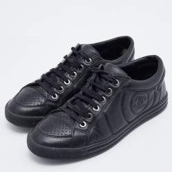 Pre Owned Chanel Black Leather CC Low Top Sneakers Size 37