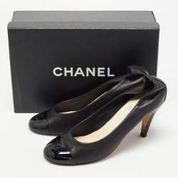 Pre Owned Chanel Black Leather CC Cap Toe Scrunch Pumps Size 39.5