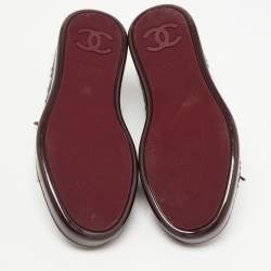 Pre Owned Chanel Burgundy Tweed and Leather CC Cap Low Top Sneakers Size 38
