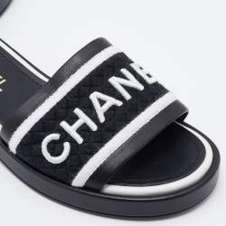 Pre Owned Chanel Black Leather CC Flat Slides Size 36.5