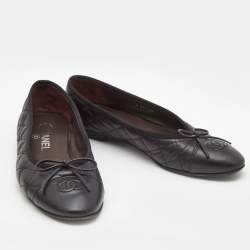 Chanel Black Leather CC Ballet Flats Size 38