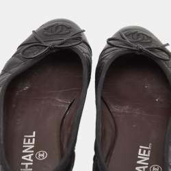 Chanel Black Leather CC Ballet Flats Size 38