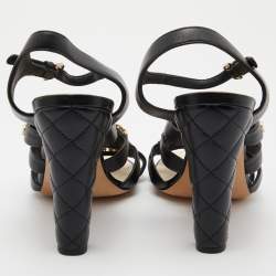 Pre Owned Chanel Black Leather Reissue Chain Detail Quilted Heel Ankle Strap Sandals Size 40.5