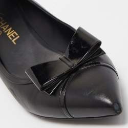 Pre Owned Chanel Black Leather Bow CC Block Heel Pumps Size 39.5
