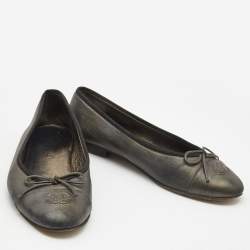 Pre Owned Chanel Metallic Leather CC Cap Toe Bow Ballet Flats Size 38