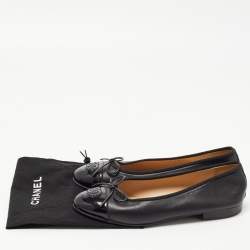 Chanel Black Leather and Patent Cap Toe CC Bow Ballet Flats Size 37