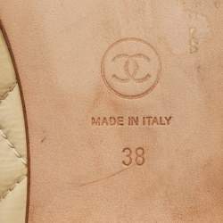 Pre Owned Chanel Beige Patent Leather CC Ballet Flats Size 38