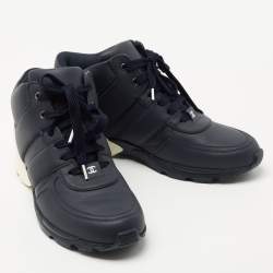 Pre Owned Chanel Navy Blue/White Leather CC High Top Sneakers Size 40