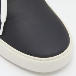 Pre Owned Chanel Black/White Leather Lace Up Sneakers Size 38
