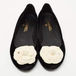 Pre Owned Chanel Black/White Velvet Camelia Ballet Flats Size 39.5