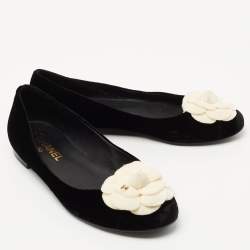 Pre Owned Chanel Black/White Velvet Camelia Ballet Flats Size 39.5