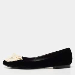 Pre Owned Chanel Black/White Velvet Camelia Ballet Flats Size 39.5