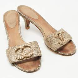 Chanel Beige Texture Leather CC Slide Sandals Size 38