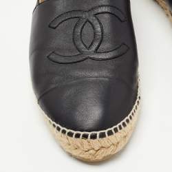 Chanel Black Leather CC Espadrille Flats Size 42