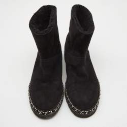 Pre Owned Chanel  Black Suede Chain Detail Ankle Boots Size 39