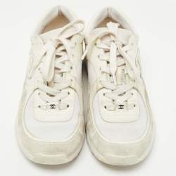 Pre Owned Chanel White/Grey Suede and Leather CC Low Top Sneakers Size 37.5
