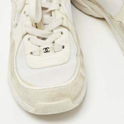 Pre Owned Chanel White/Grey Suede and Leather CC Low Top Sneakers Size 37.5