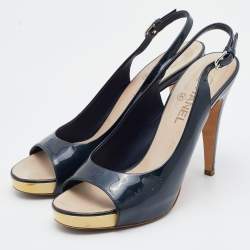 Chanel Navy Blue Patent Leather CC Open Toe Platform Slingback Sandals Size 41