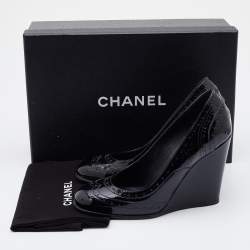 Pre Owned Chanel Black Brogue Patent Leather Wedge Pumps Size 37