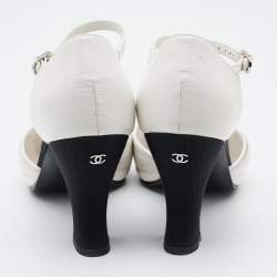 Pre Owned Chanel Cream/Black Leather, Satin and Canvas Pointed Cap Toe Ankle Strap Pumps Size 38