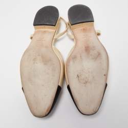 Pre Owned Chanel Cream/Black Satin and Patent CC Slingback Flats Size 38.5