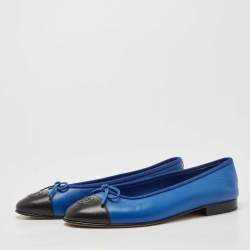 Pre Owned Chanel Blue/Black Leather CC Cap Toe Bow Ballet Flats Size 38