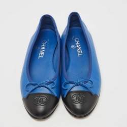 Pre Owned Chanel Blue/Black Leather CC Cap Toe Bow Ballet Flats Size 38