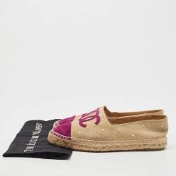 Chanel Beige/Burgundy Suede Faux Pearl Embellished CC Espadrille Flats Size 39