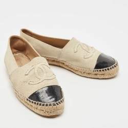 Pre Owned Chanel Light Beige/Black Crackle Leather And Patent CC Cap Toe Espadrilles Size 40