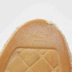 Pre Owned Chanel Light Beige/Black Crackle Leather And Patent CC Cap Toe Espadrilles Size 40