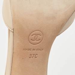 Chanel Cream/Black Leather And Satin Cap-Toe Slingback Pumps Size 37