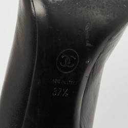 Pre Owned Chanel Black Leather and Fabric Faux Pearl Cap-Toe Pointed-Toe Pumps Size 37.5