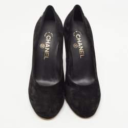 Pre Owned Chanel Black Suede Round Toe Platform Pumps Size 38