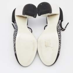 Chanel Black/Silver Woven Leather and Fabric T-Strap Pumps Size 39