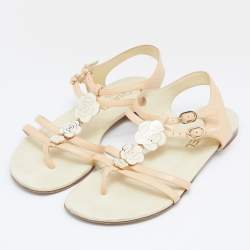 Chanel Beige/Cream Leather Camelia Thong Flat Sandals Size 37.5