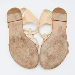 Chanel Beige/Cream Leather Camelia Thong Flat Sandals Size 37.5