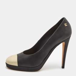 Pre Owned Chanel Black/Cream Leather Cap Toe Pumps Size 39.5