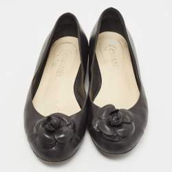 Pre Owned Chanel Black Leather Camelia Ballet Flats Size 38.5